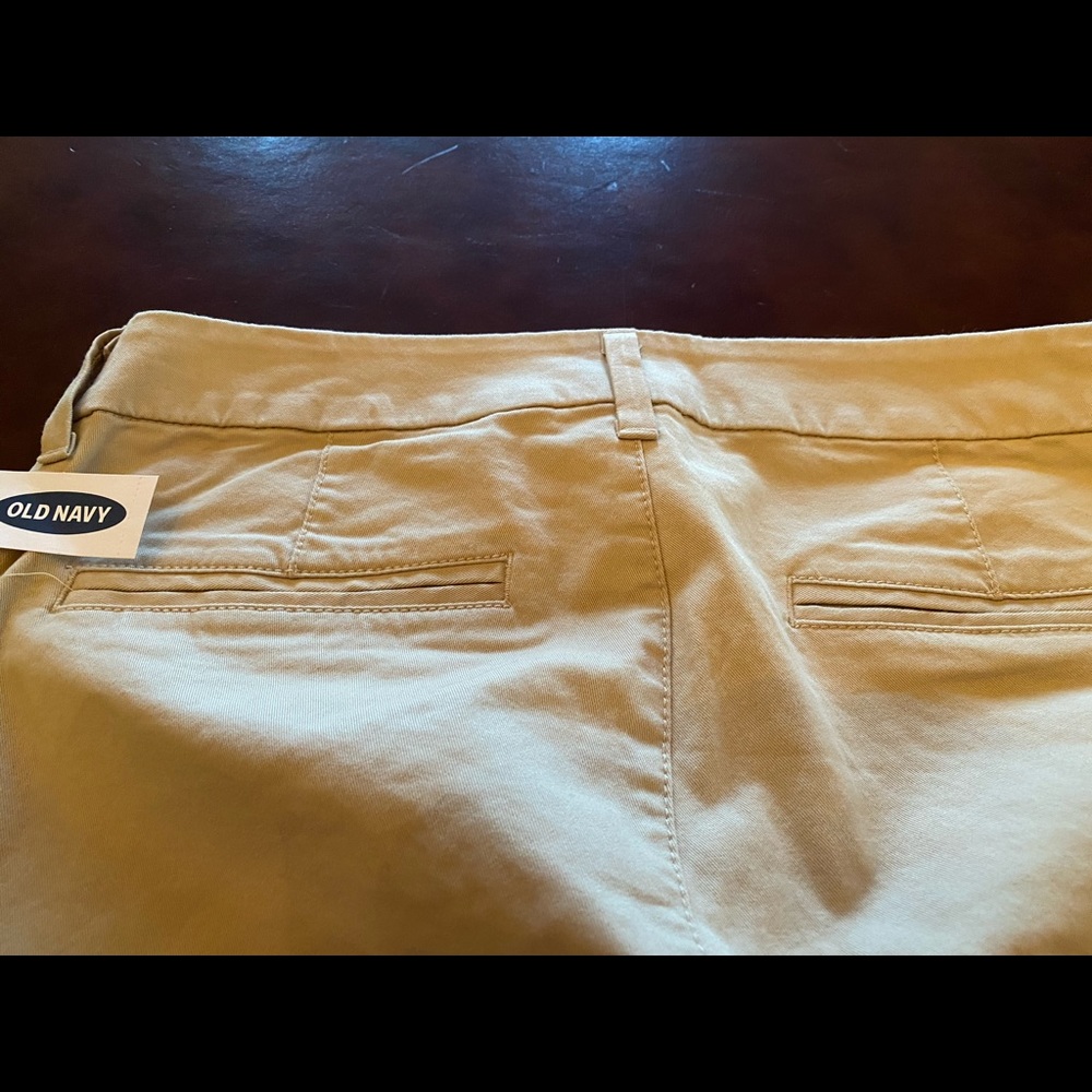 8NEW old navy khakis skinny pants